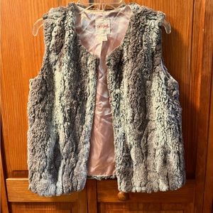 Cat & Jack faux fur vest